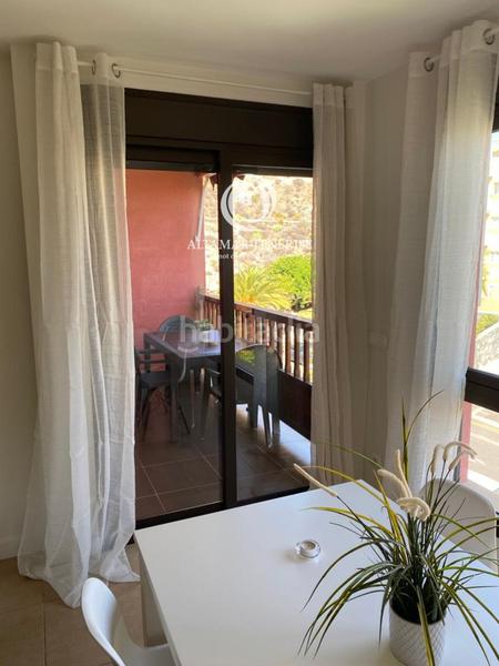 Foto 02d3f47c-94ac-4e57-b4f9-146f9db10813. Rent apartment with pool in Palm - Mar Arona