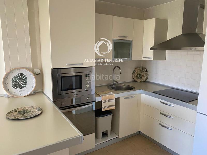 Foto 7c91fd7c-4b49-4b06-833e-786fac24e690. Rent apartment with pool in Palm - Mar Arona