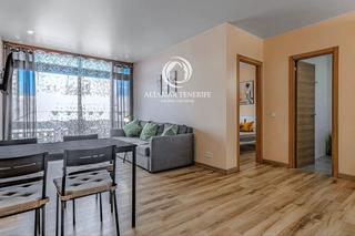 Apartament a Rafael puig lluvina 9. Amplio apartamento reformado en playa de las américas