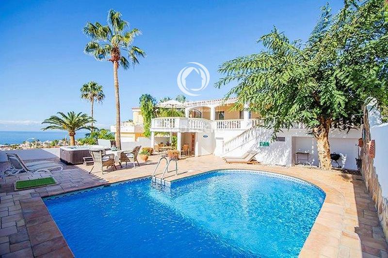 Foto 190d8ff9-9bb3-4115-a369-76a9058c3a5c. Casa amb aparcament piscina a Callao Salvaje - Playa Paraíso Adeje