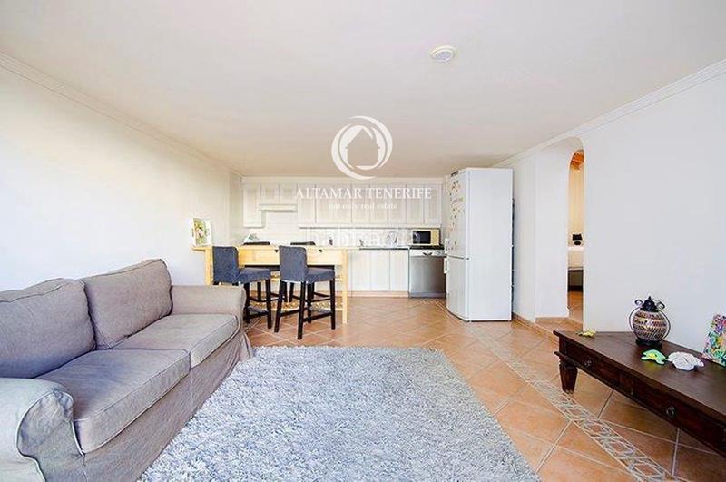 Foto ebd8e9aa-625a-45ef-b92d-f1cdcead66ad. Casa amb aparcament piscina a Callao Salvaje - Playa Paraíso Adeje