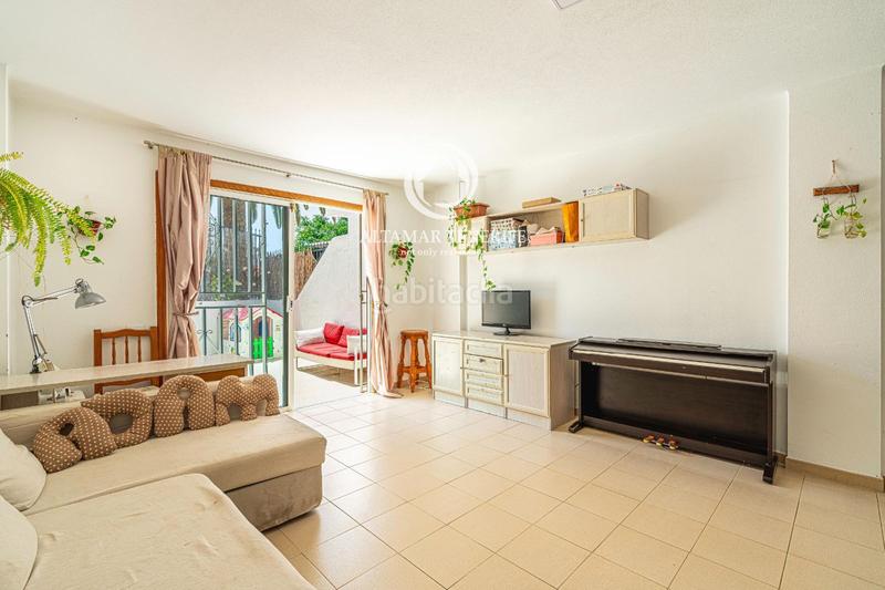 Foto 64433d5c-dab6-4d5d-bb26-87dd15843090. Apartament amb piscina a San Eugenio Alto Adeje