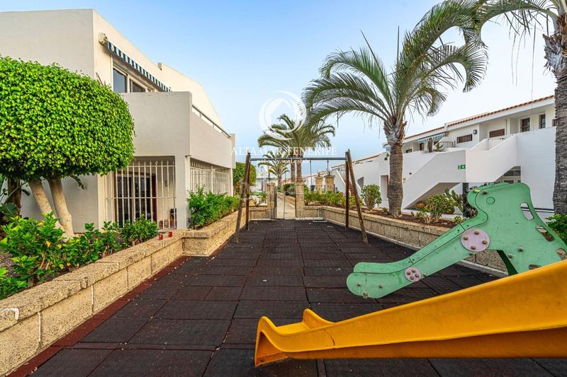Foto 8dbc09a0-b27e-4303-881e-d2e0abaa5fdb. Apartament amb piscina a San Eugenio Alto Adeje