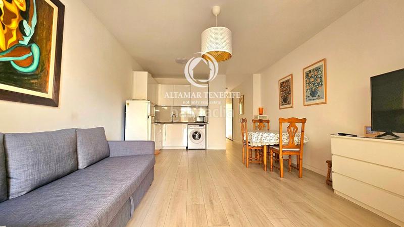 Foto 253ced67-7ef6-40f2-bf6c-263bf5eeee71. Apartament amb piscina a Torviscas Bajo Adeje