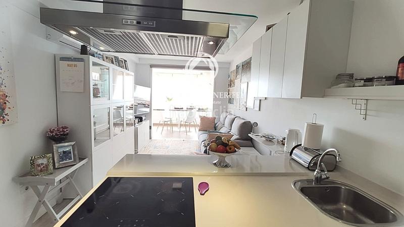 Foto 0d4eab0a-816f-4444-bc49-d8d67e7c290e. Piccolo appartamento con parcheggio piscina in Torviscas Centro y Alto Adeje