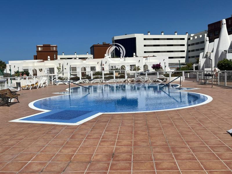 Foto cf940c45-45b2-4b8f-9156-62ff6c432383. Apartamento  en las carabelas Torviscas Bajo en Adeje