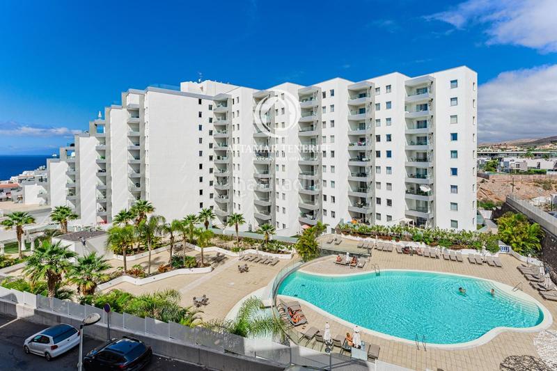 Foto d64e1334-e03c-4621-94b4-f61b57d124c6. Apartament amb piscina a Callao Salvaje - Playa Paraíso Adeje