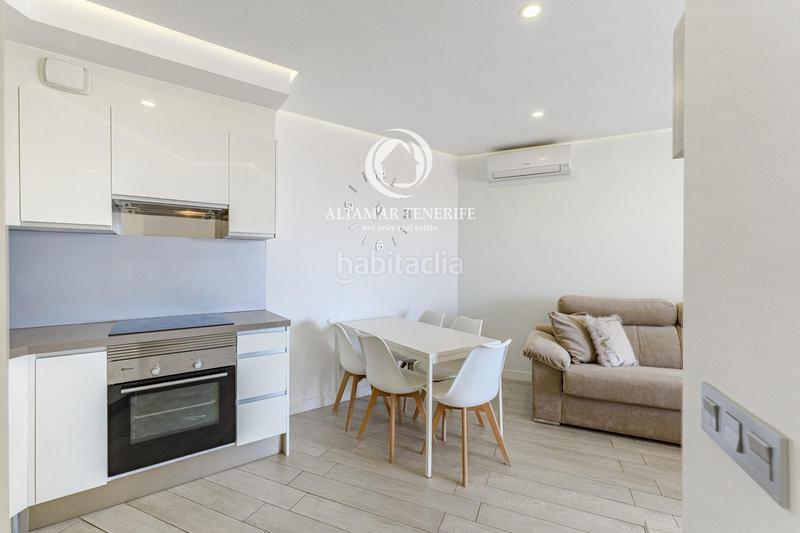 Foto d73a2133-fb34-403b-b917-6c00c92c26e0. Apartament amb piscina a Callao Salvaje - Playa Paraíso Adeje