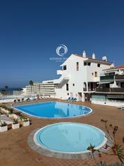 Apartament  Ernesto sarti. Apartamento con vistas al mar en parque royal i  costa adeje