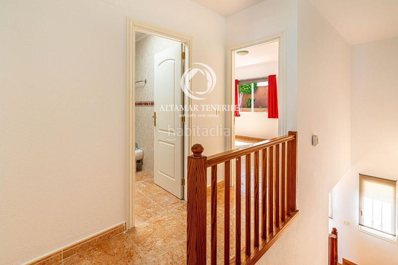 Foto 020b8744-3937-45d9-aa82-dd8af5df0c39. Casa adossada amb aparcament piscina a Torviscas Centro y Alto Adeje