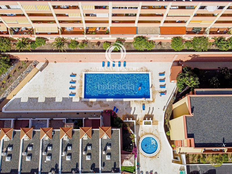 Foto cc018226-efd5-44f7-bc53-b5819994b57b. Casa adossada amb aparcament piscina a Torviscas Centro y Alto Adeje