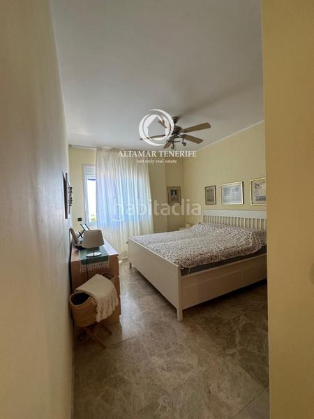 Foto 256a682c-5b2f-4ff2-98d0-2ea41f5c8179. Ático  dúplex en Los Cristianos con vistas panorámicas al mar en Arona