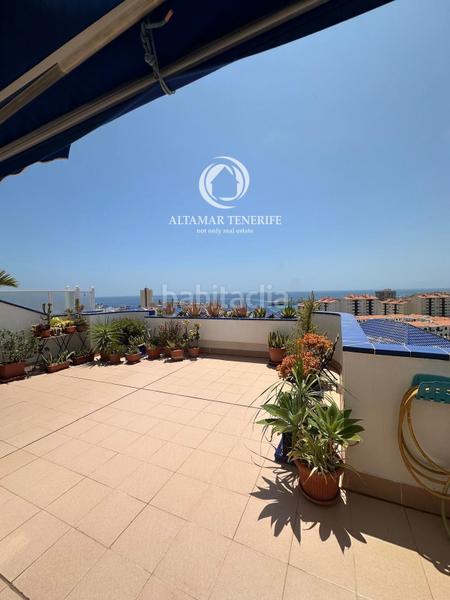 Foto 418c8190-3594-4e31-80ac-a2aa40be1d69. Ático  dúplex en Los Cristianos con vistas panorámicas al mar en Arona