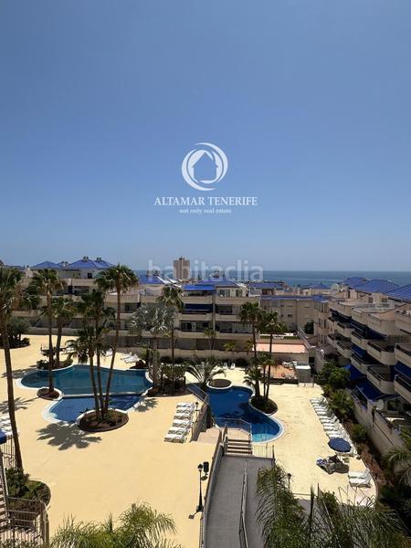 Foto 57d00b07-6433-4623-8834-f97eb23ff8e2. Ático  dúplex en Los Cristianos con vistas panorámicas al mar en Arona