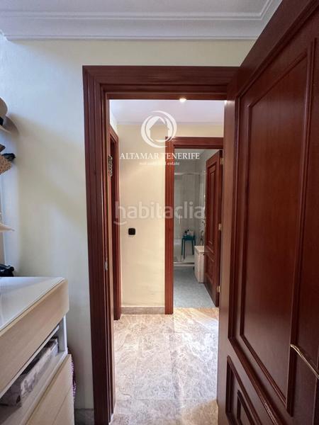 Foto 780f6458-b005-4f3a-98a7-ac0df333180b. Ático  dúplex en Los Cristianos con vistas panorámicas al mar en Arona