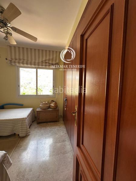 Foto dd22ade7-be9a-4ea7-925a-ee4062aab998. Ático  dúplex en Los Cristianos con vistas panorámicas al mar en Arona