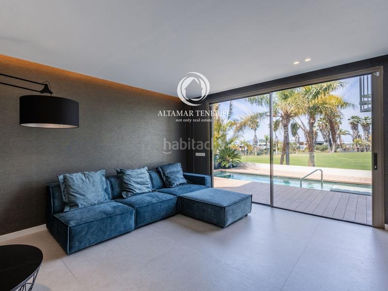 Foto 74fa13b7-4287-4c97-a9f1-edd91b4c8e3e. Casa villa de luz lujo exclusivo en golf costa en Adeje