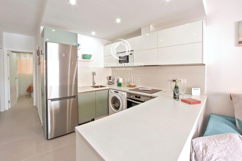 Foto e44529fc-12d2-46cd-9423-0f57877b7c1f. Piccolo appartamento con parcheggio piscina in Playa de Fañabé Adeje