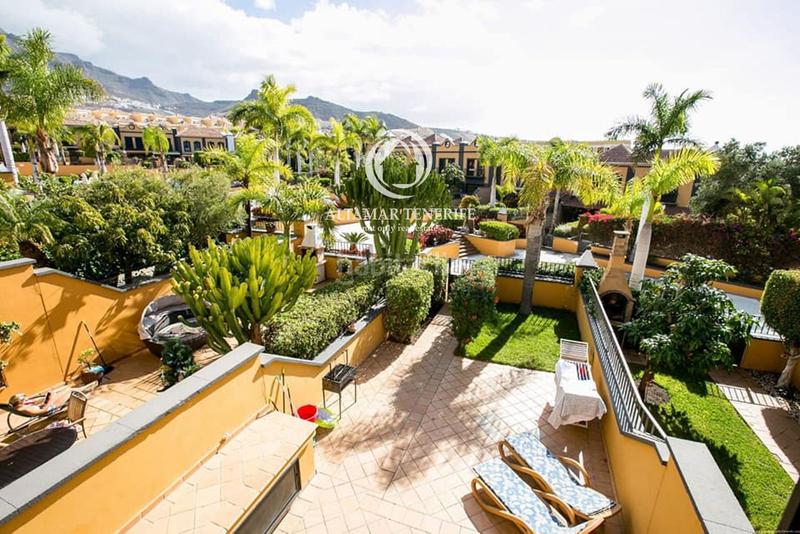 Foto b7423b2f-afad-4222-bb7f-3a841f19982d. Casa adosada  de lujo en el duque en Playa del Duque Adeje