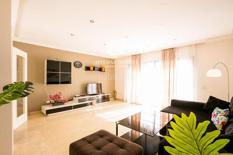 Foto c4274037-c886-43ee-b69e-575f2276bc40. Casa adosada  de lujo en el duque en Playa del Duque Adeje