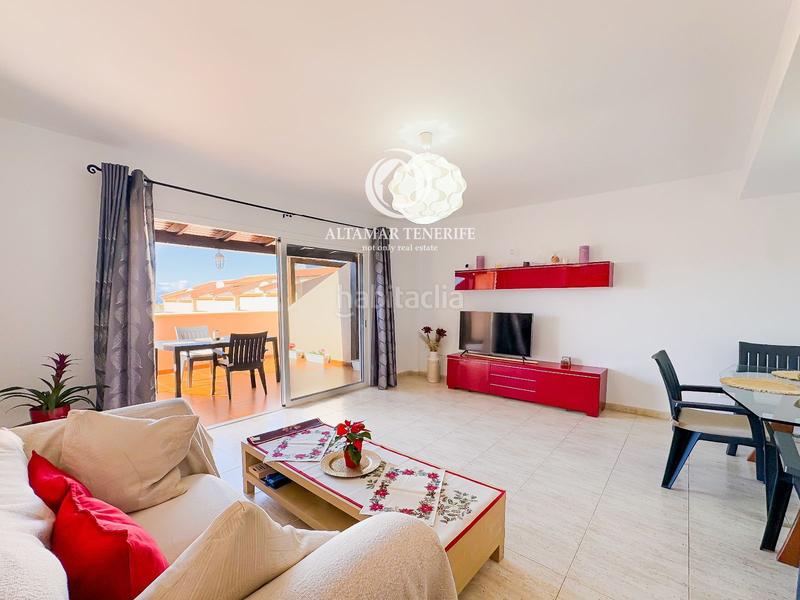 Foto 2a11ec2c-b1eb-4abf-8d87-f27133899e94. Appartement avec piscine dans Playa del Duque Adeje
