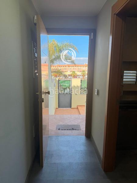 Foto 561268da-aa64-469f-ad5a-62a0f321dbcd. Casa a schiera con parcheggio piscina in Playa Fañabé Alto Adeje