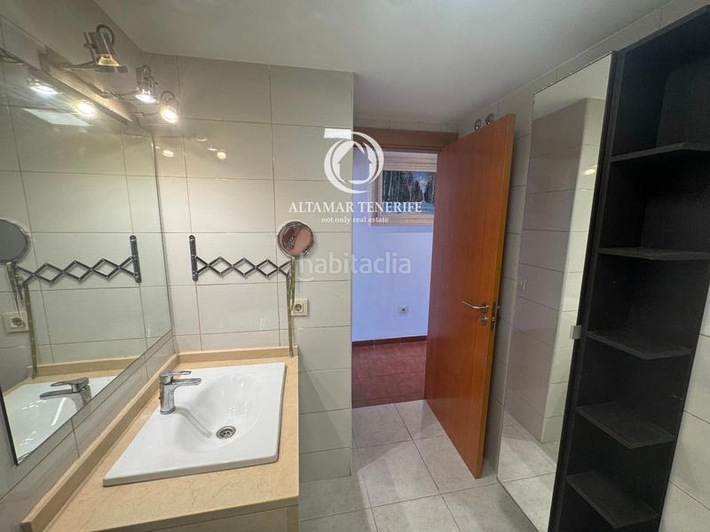Foto fb2b8b65-b23a-426c-8e6e-0d0d30e86d0d. Casa a schiera con parcheggio piscina in Playa Fañabé Alto Adeje