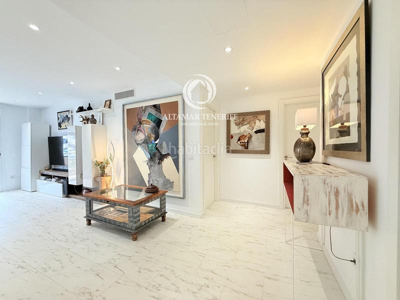 Foto 0dd54089-fccb-48a0-8094-eb9107259719. Piccolo appartamento con parcheggio piscina in Los Cristianos Arona