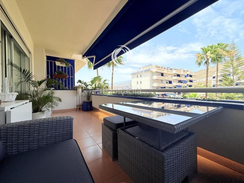 Foto 2ebf4f43-6de2-4f77-87fd-b8d4780c4bd3. Piccolo appartamento con parcheggio piscina in Los Cristianos Arona