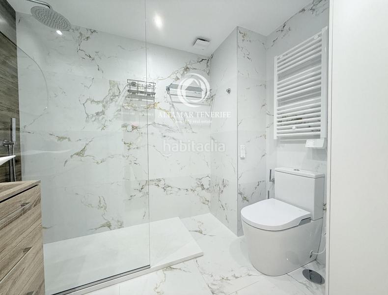 Foto 9a60271e-fc6d-41ab-a961-6b35ff104779. Piccolo appartamento con parcheggio piscina in Los Cristianos Arona