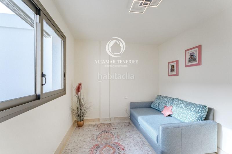 Foto f6e377b3-4e92-4179-92e9-29c83798aab1. Appartement avec parking piscine dans La Caleta Adeje