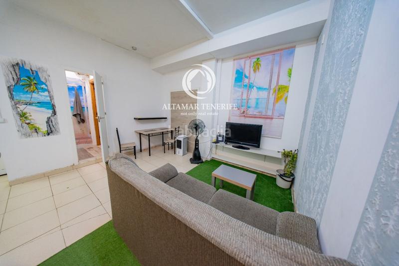 Foto d8fafb17-6a42-40bd-9080-b89985e78f87. Locale commerciale in Los Cristianos Arona