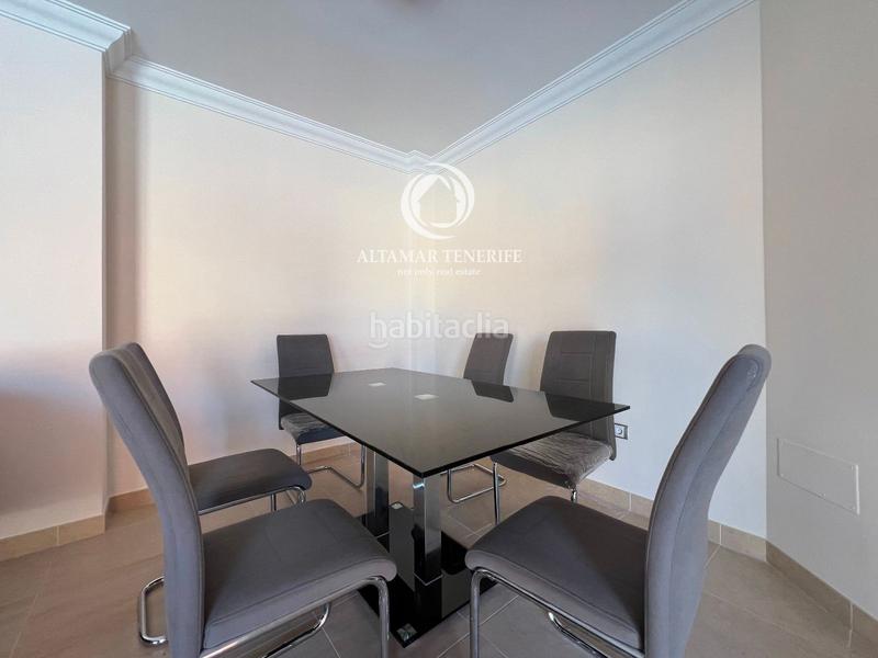 Foto c2f6d302-b47f-4260-b5a9-627716fb9765. Lloguer casa adossada amb aparcament piscina a Los Cristianos Arona