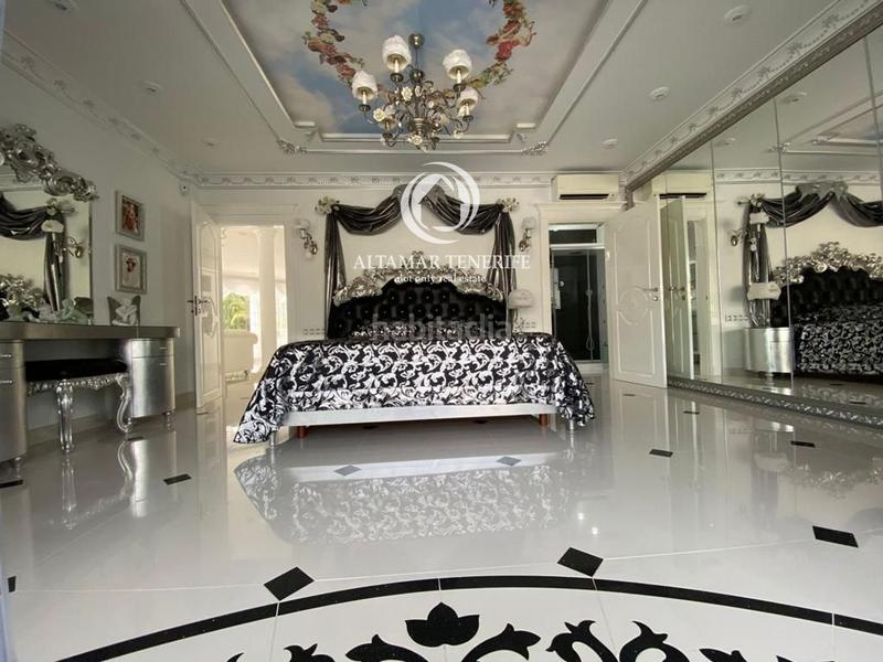 Foto 04091071-e8b6-48c2-a150-227ce2fc588b. Haus mit parking pool in La Caleta Adeje