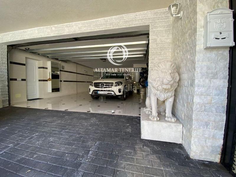 Foto b75c7b2c-c123-46e4-a489-b5acc1f38945. Haus mit parking pool in La Caleta Adeje