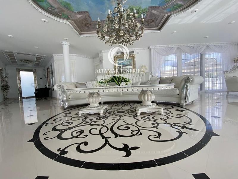 Foto e459c7c9-0dbb-4d5c-8b0a-dbbb28e27f23. Haus mit parking pool in La Caleta Adeje