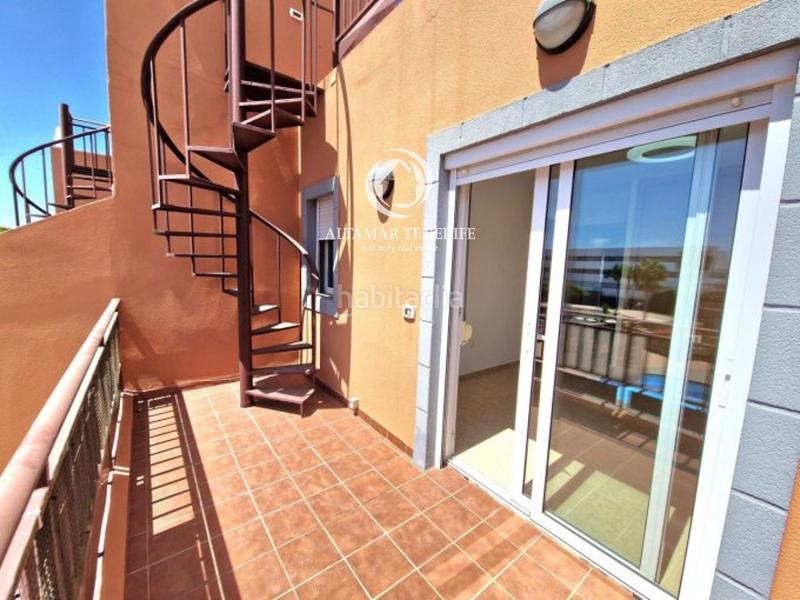 Foto 3a8b56f8-9c5a-454d-afec-8ba2876882d2. Casa a schiera con piscina in Playa del Duque Adeje