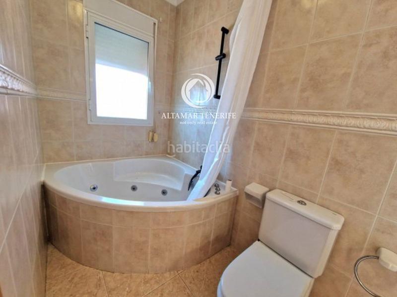 Foto 4b534879-3640-48e4-af92-3de955156dd0. Casa a schiera con piscina in Playa del Duque Adeje