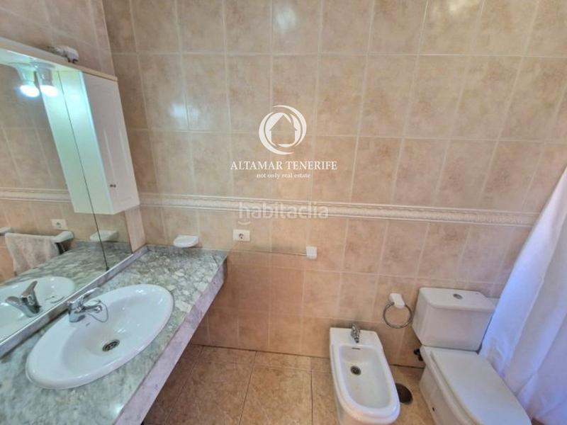 Foto e7994d2f-e478-45b4-a07d-c7470d405c93. Casa a schiera con piscina in Playa del Duque Adeje