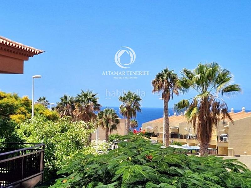 Foto e8cfc77e-8edc-4a1b-8a9b-b29d238e1813. Casa a schiera con piscina in Playa del Duque Adeje