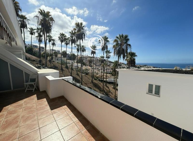 Foto 81d1d355-a10b-4514-ad46-17393acb19d5. Apartament amb piscina a San Eugenio Alto Adeje