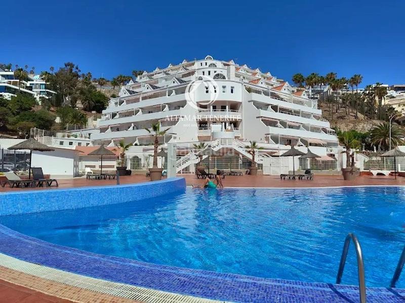 Foto e8c75738-7551-44a0-afe3-983e435f99f9. Apartament amb piscina a San Eugenio Alto Adeje