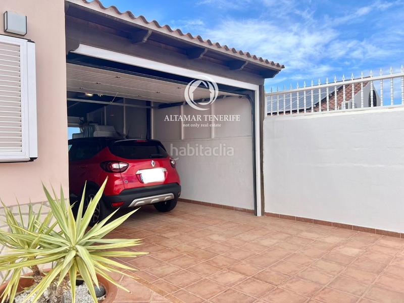 Foto 62cfa2ec-9e8e-49f6-b85e-b45ff478e8af. Casa encantadora villa con vistas al mar en callao salvaje en Adeje