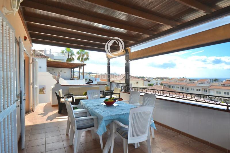 Foto 8e731d50-f260-4c08-ba8b-59b171260b3b. Casa encantadora villa con vistas al mar en callao salvaje en Adeje