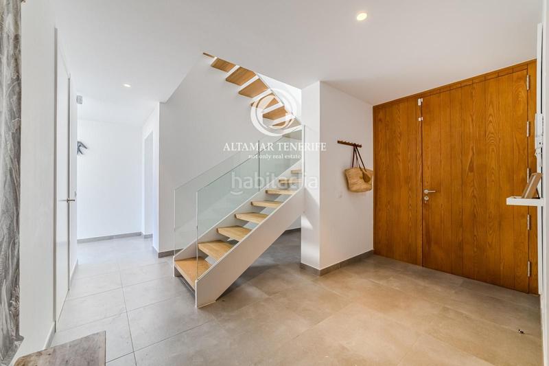 Foto 228e73c3-67b3-46cf-bdb2-7ea5999efa5b. Haus mit parking pool in Callao Salvaje - Playa Paraíso Adeje