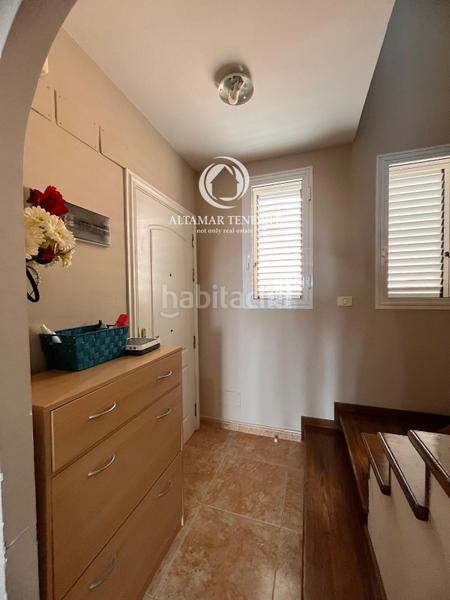 Foto 1deb7d86-74e7-42d9-ab91-a70c4f8840cf. Casa adossada amb aparcament piscina a Torviscas Centro y Alto Adeje