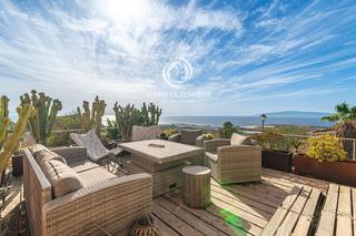 Casa a Chayofa. Vive tus sueños en una villa con vistas en chayofa