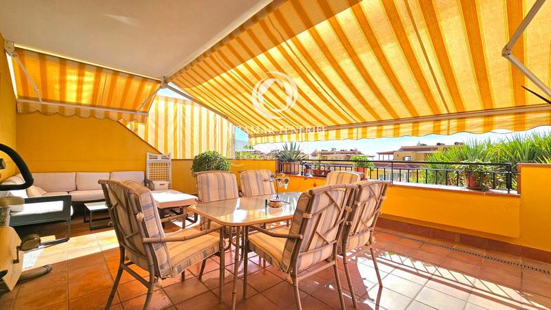 Foto 8e9633d9-49aa-44b8-9708-5469dcdc905b. Dachwohnung mit parking pool in Puerto de Santiago Santiago del Teide