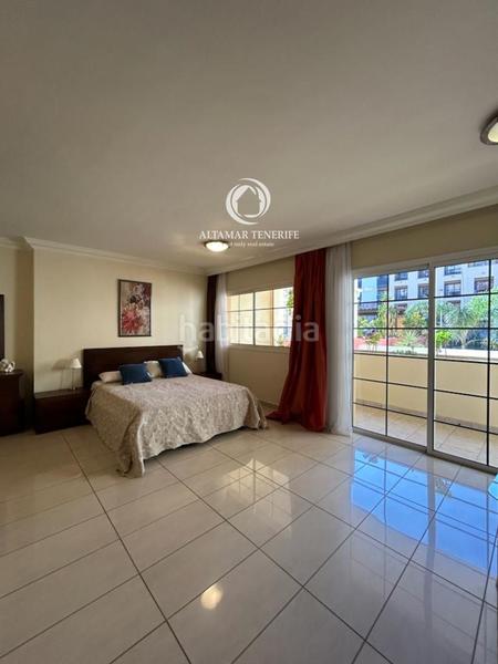 Foto 23e729d1-7e19-40c2-8096-c419d52106db. Apartament amb aparcament piscina a Playa del Duque Adeje