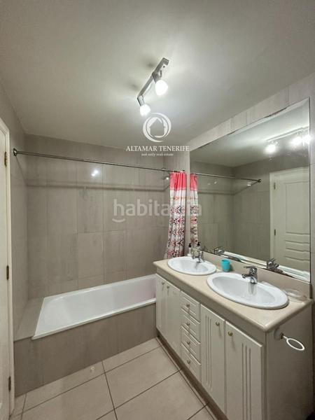 Foto 28da3466-a6ec-4780-a599-e5987e84d835. Apartament amb aparcament piscina a Playa del Duque Adeje